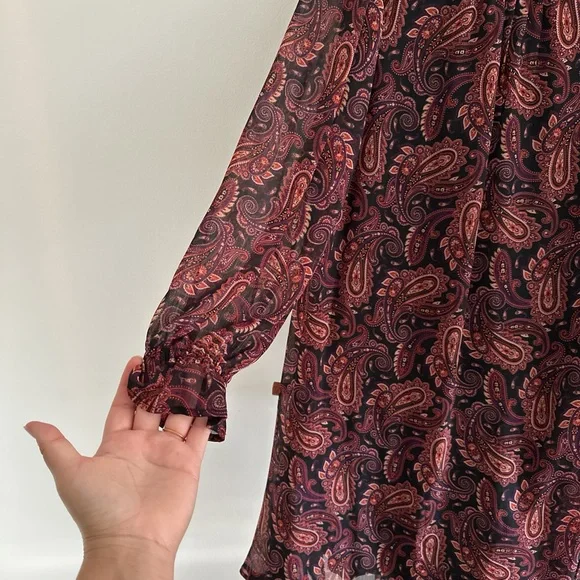 NWOT paisley dress - Picture 2 of 6